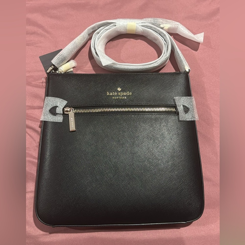 NWT KATE SPADE CROSSBODY